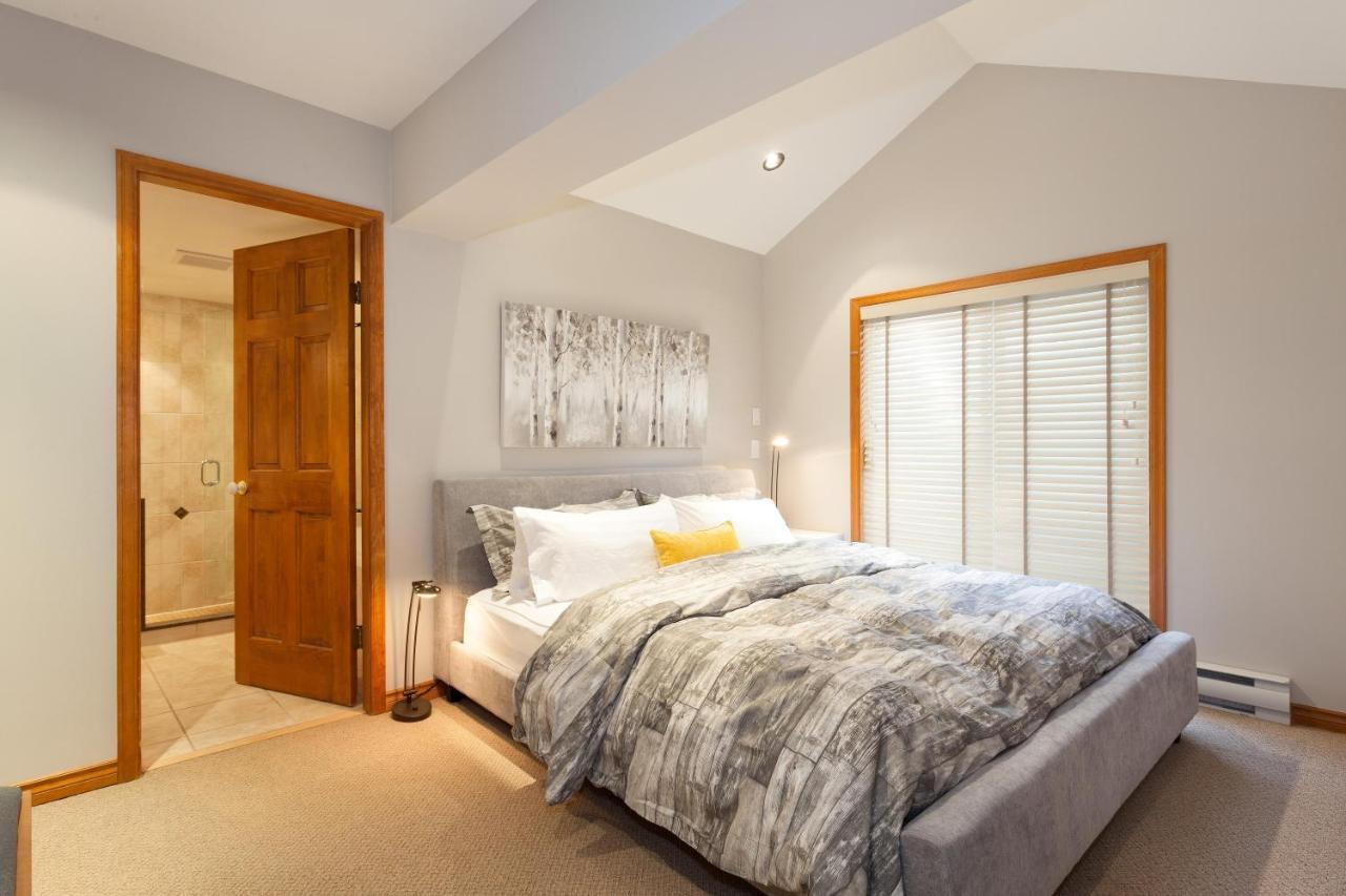 Painted Cliff 11 | Dog Friendly! Ski-In Ski-Out Benchlands Townhome W/ Hot Tub & Fireplace Whistler Buitenkant foto