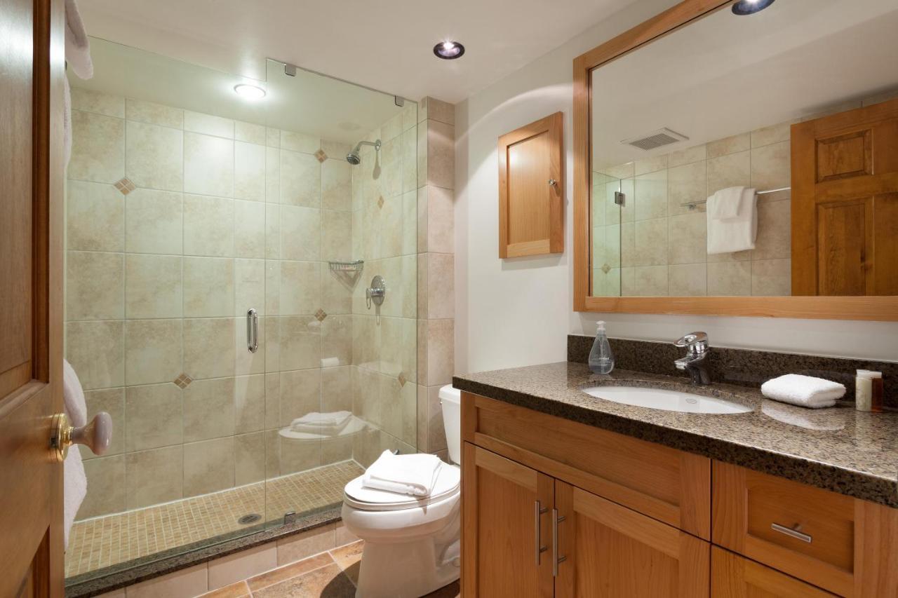 Painted Cliff 11 | Dog Friendly! Ski-In Ski-Out Benchlands Townhome W/ Hot Tub & Fireplace Whistler Buitenkant foto